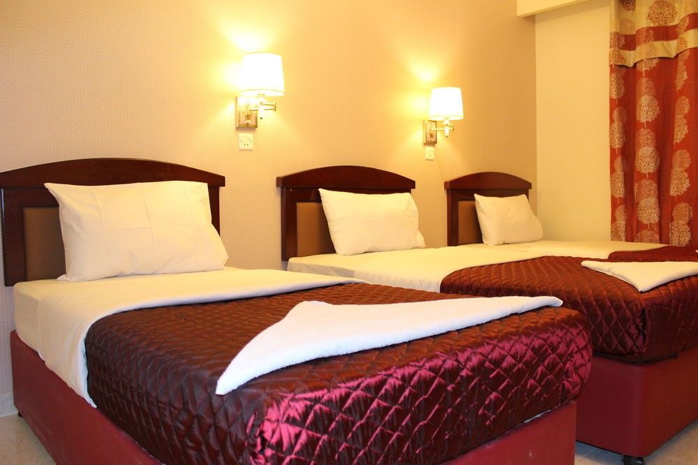 Sutchi Hotel Dubaj Kültér fotó