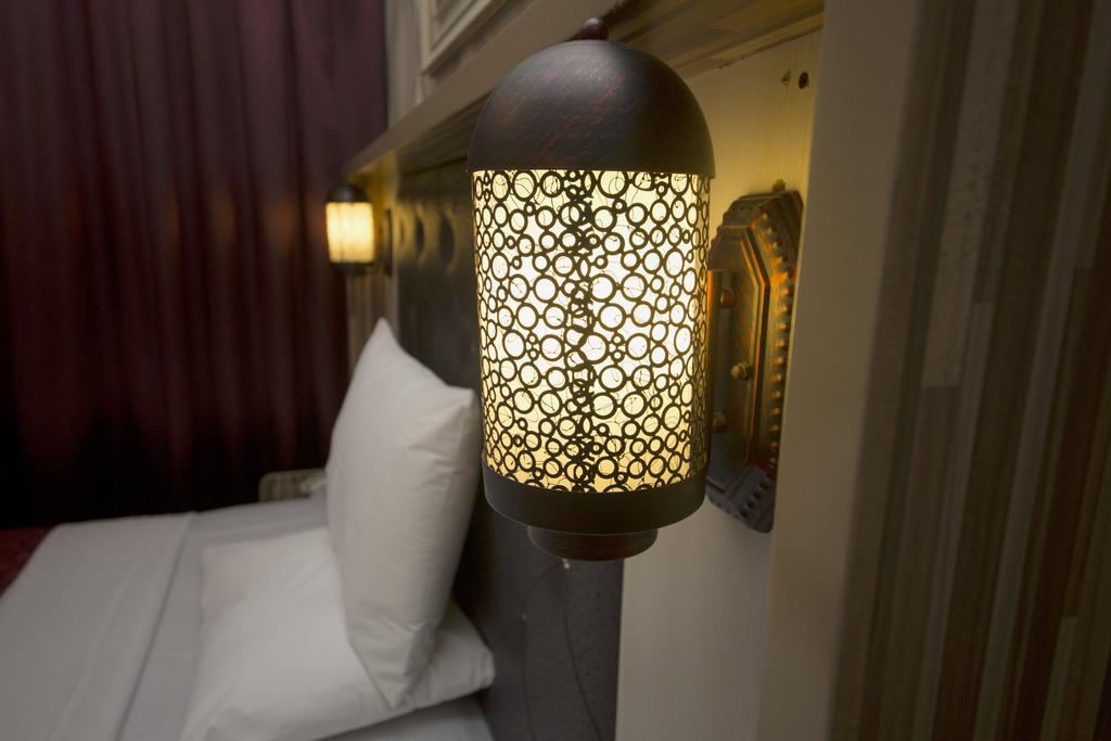 Sutchi Hotel Dubaj Kültér fotó
