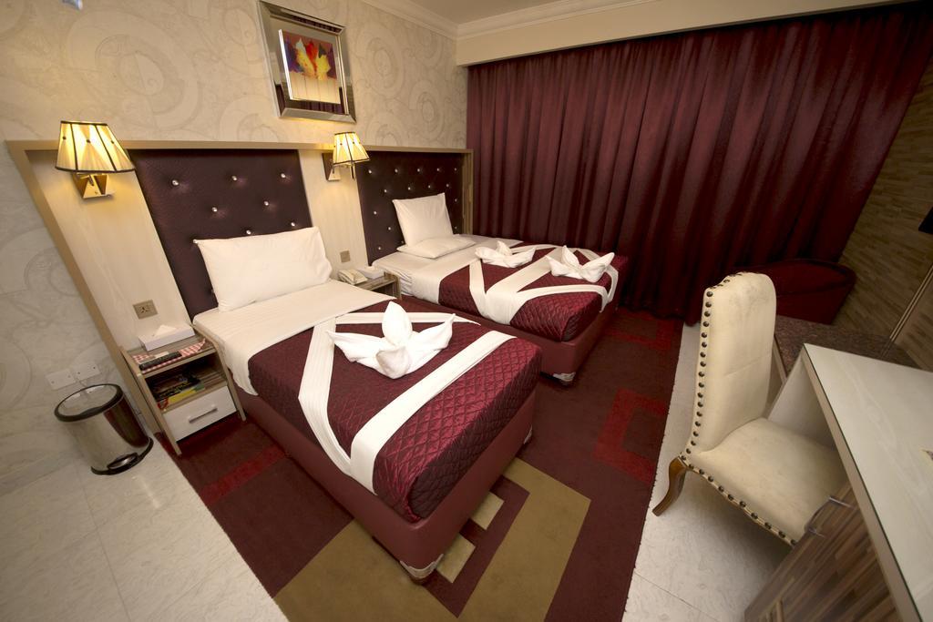 Sutchi Hotel Dubaj Kültér fotó