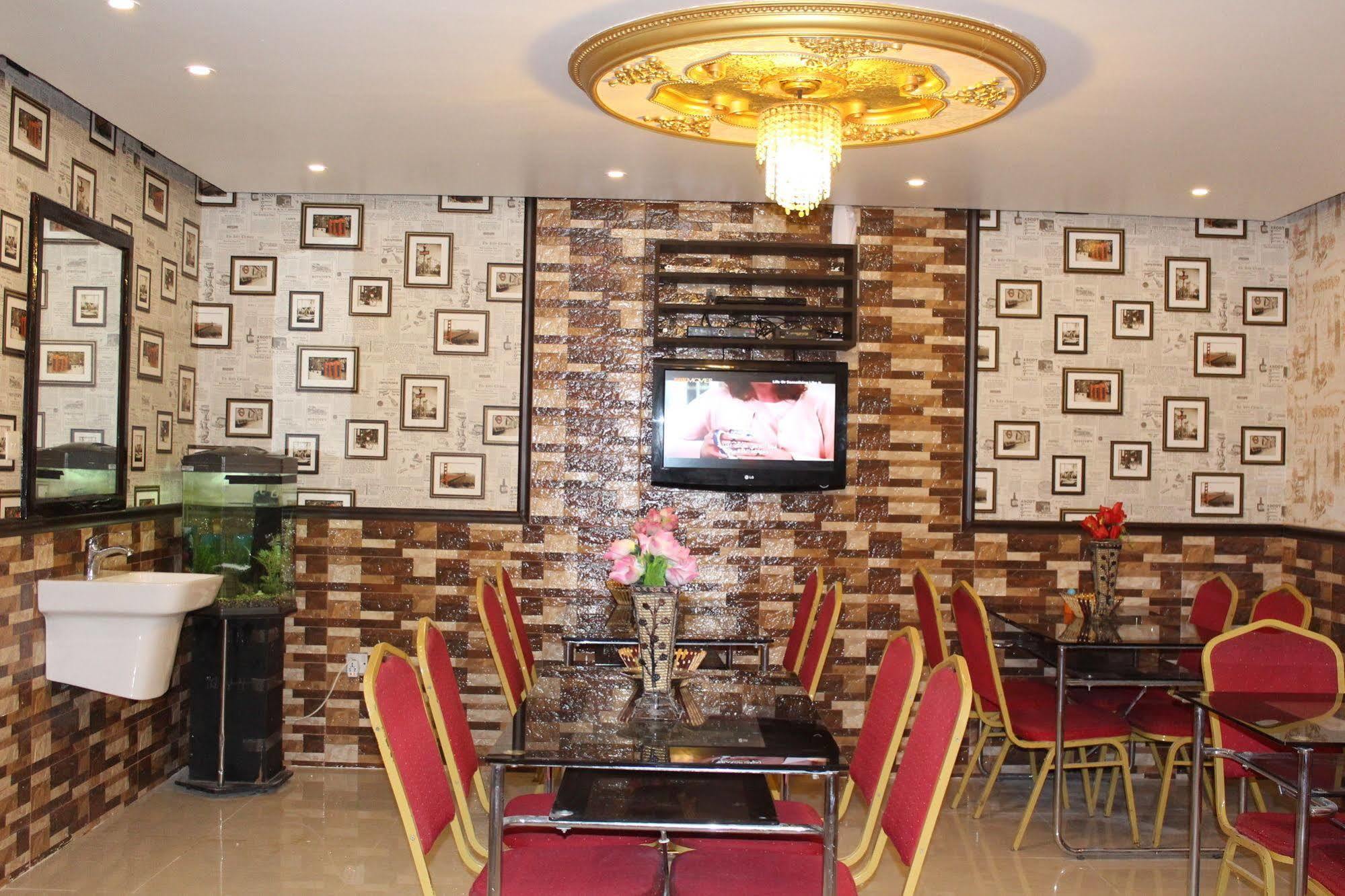 Sutchi Hotel Dubaj Kültér fotó