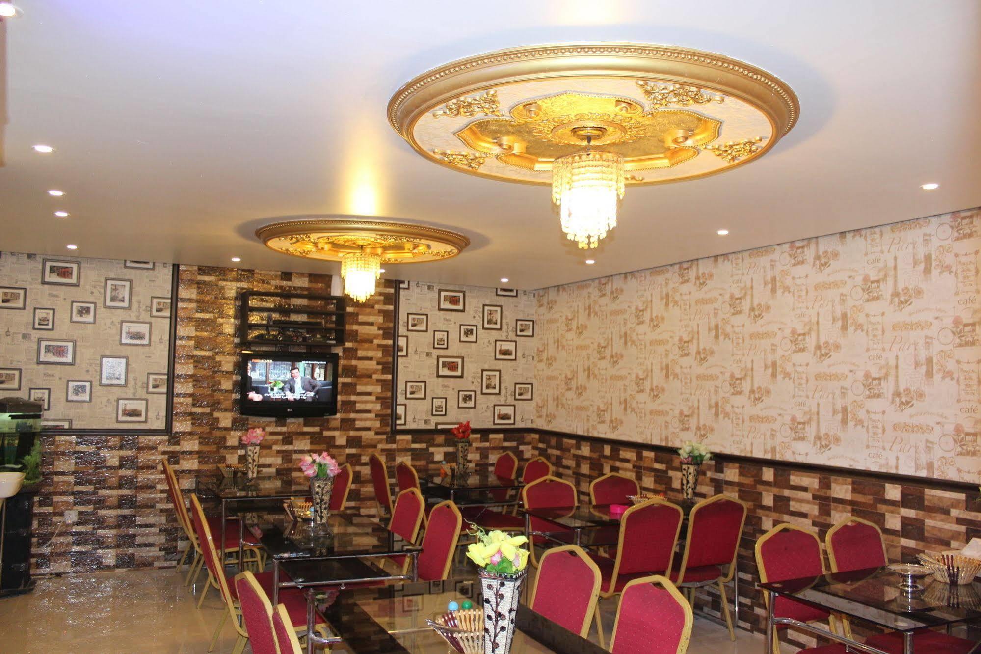 Sutchi Hotel Dubaj Kültér fotó