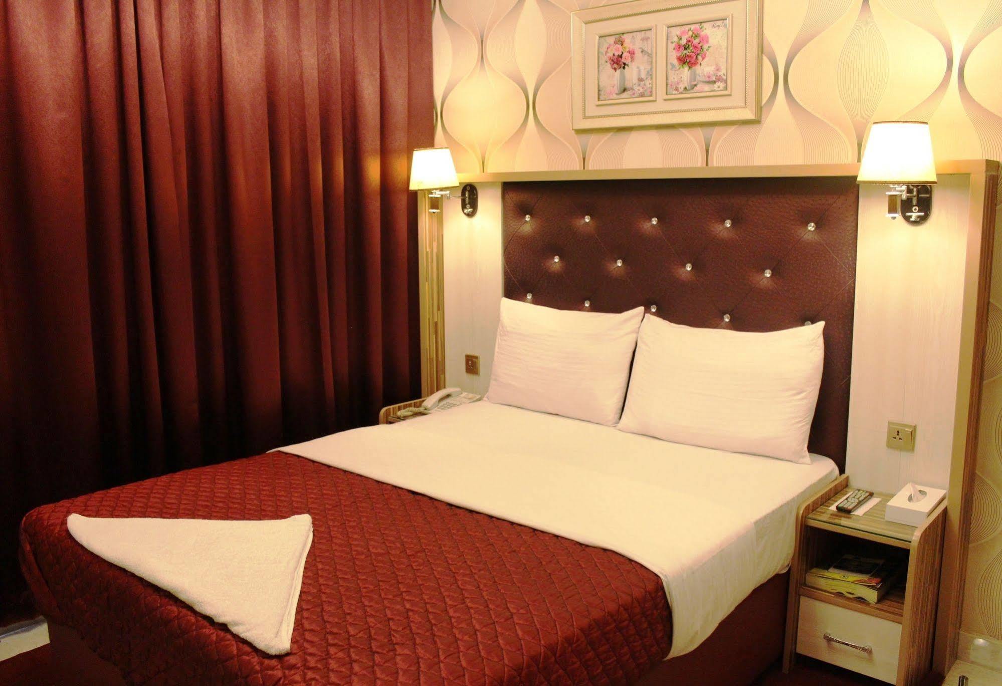 Sutchi Hotel Dubaj Kültér fotó