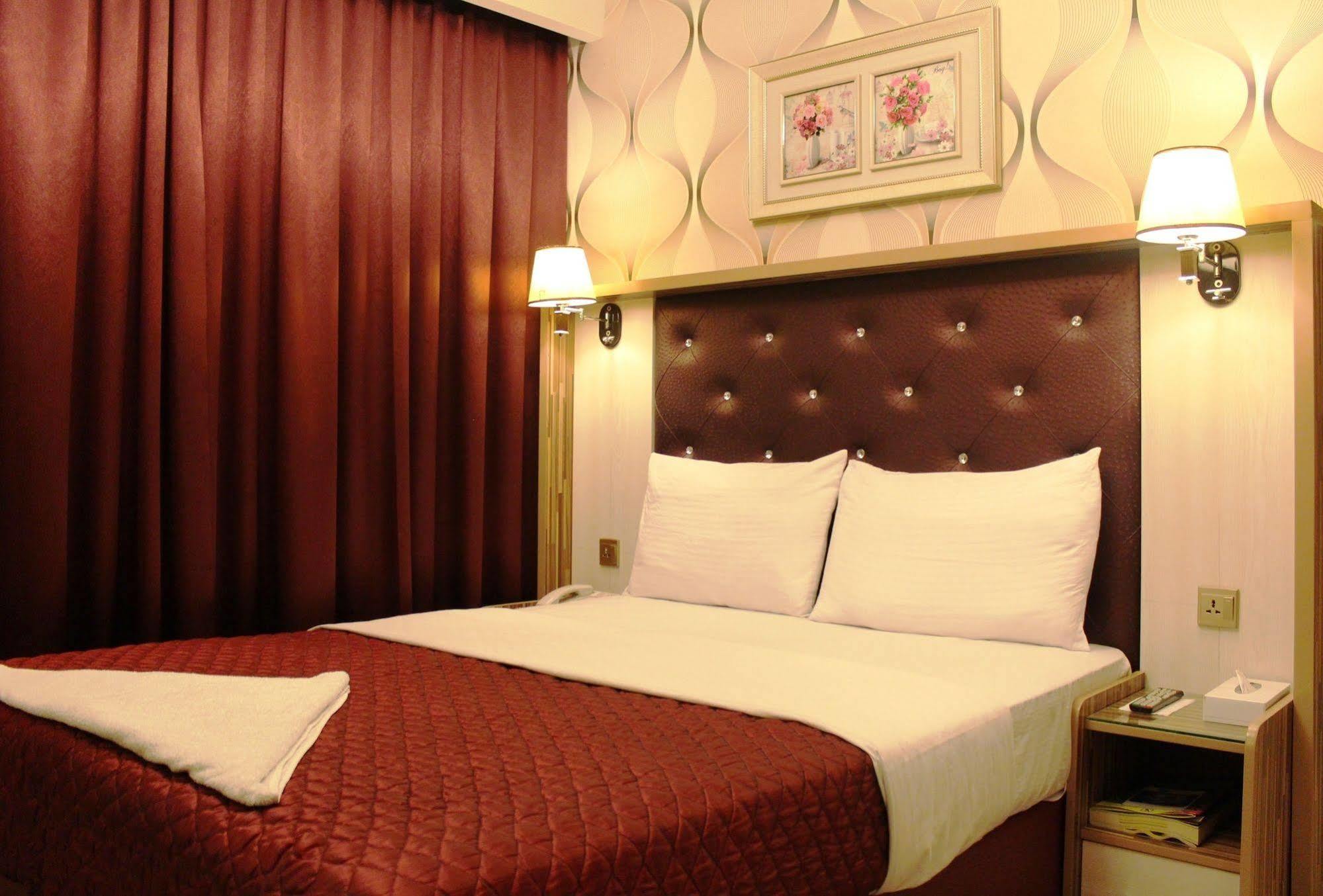Sutchi Hotel Dubaj Kültér fotó